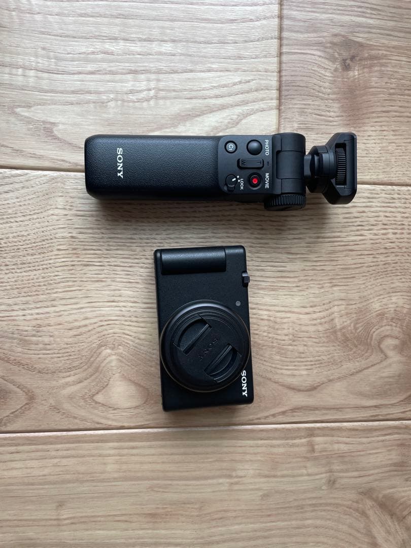 SONY VLOGCAM ZV-1F ブラック（ハンドグリップ・SDカード付）