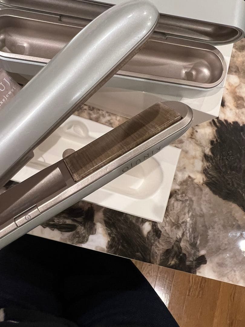 KINUJO ストレートヘアアイロン シルバー