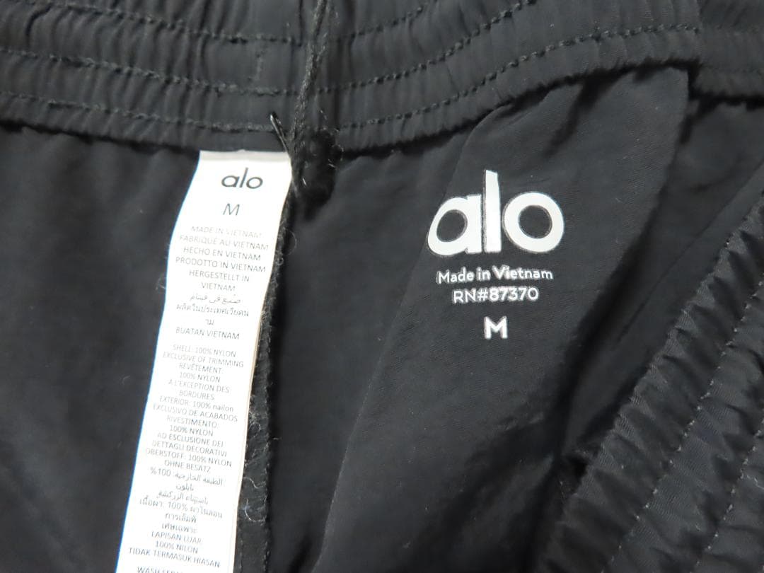 Alo yoga正規アローヨガTakeaway トラックパンツ正規品美品2回のみ