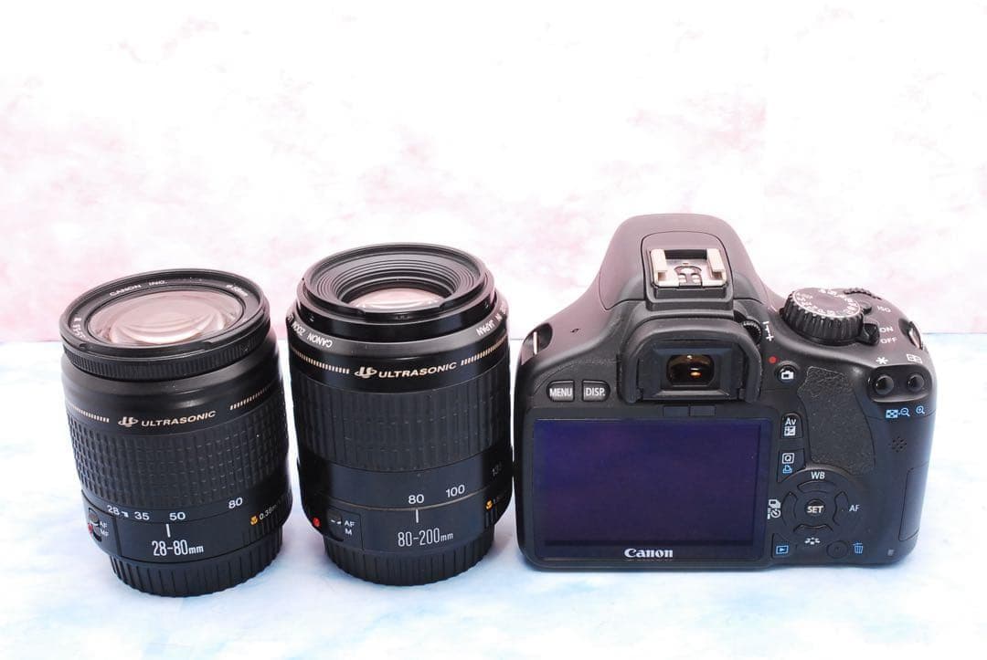 キヤノン Kiss X4☆入門機☆一眼レフカメラ☆Wレンズ☆バッグ付☆