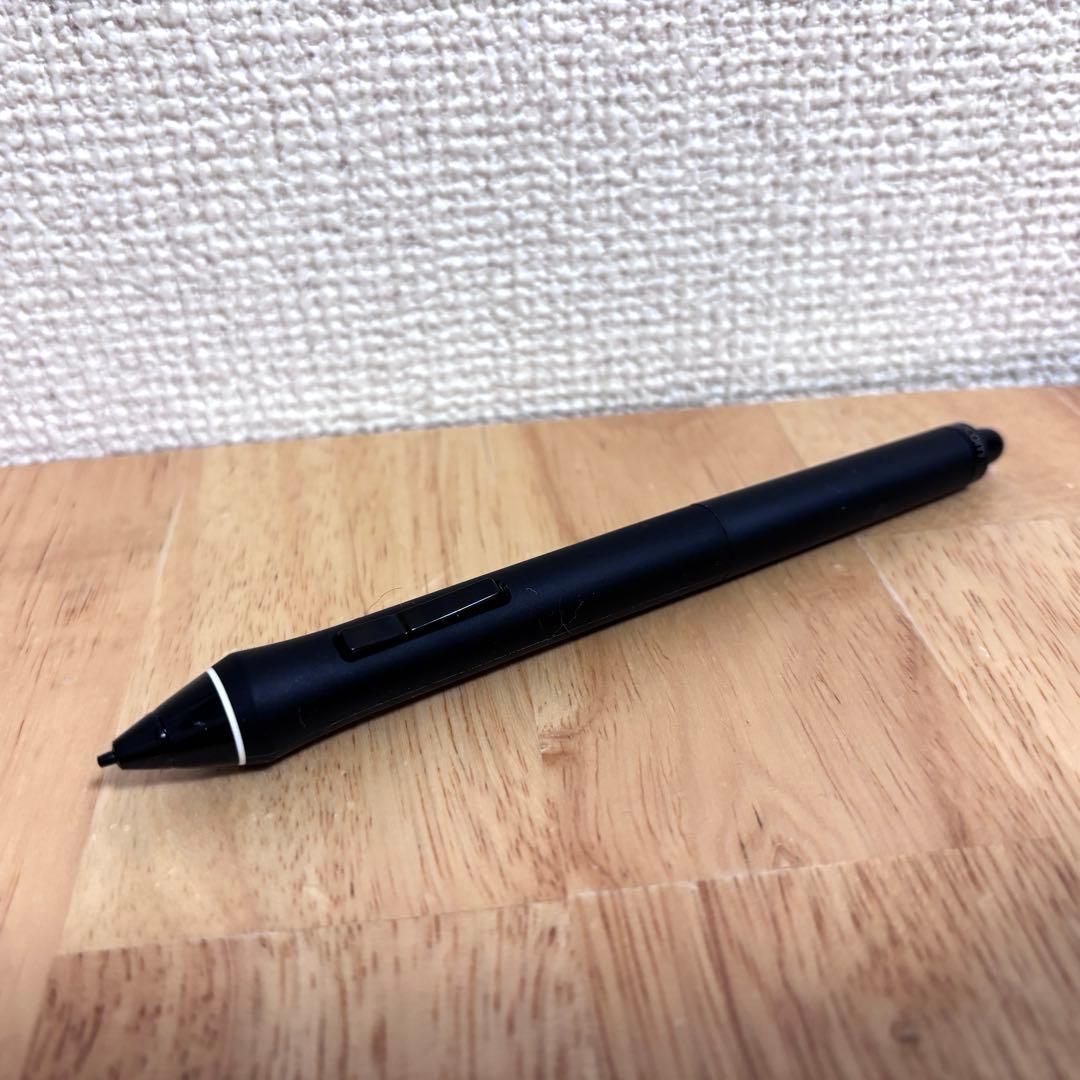◆SALE◆【Wacom】ペンタブ intuos Pro PTH-651