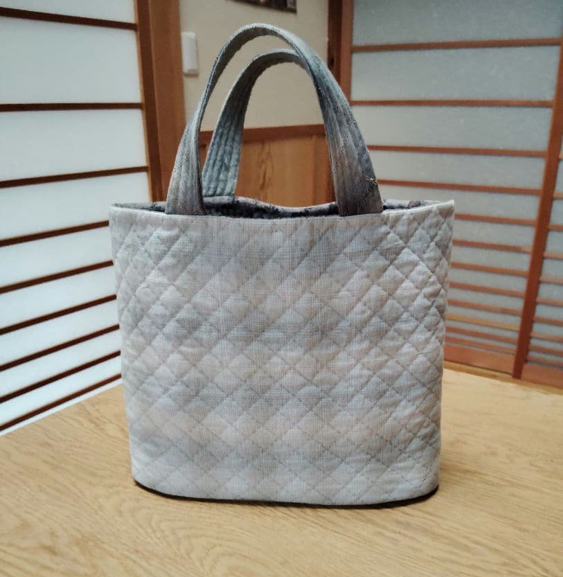 ダイヤモンド柄の手提げバッグ トートバッグ ハンドメイド キルトパーティ