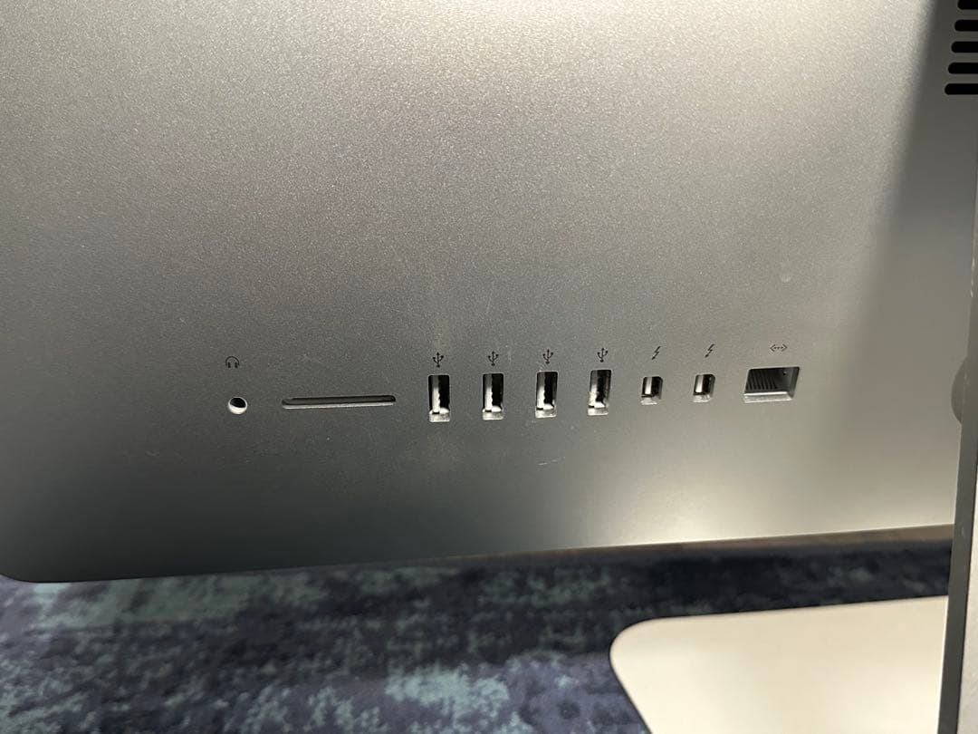 iMac21.5インチLEDキーボード、マウス、箱付き 【ジャンク】