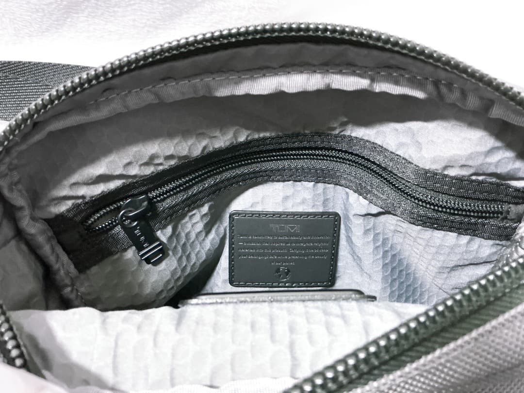 【正規品】TUMI ALPHA BRAVO 「ジュニア」クロスボディ