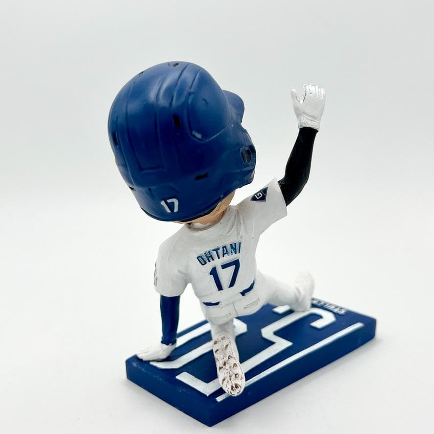 球場配布 非売品 ドジャース 大谷翔平 50/50記念 ボブルヘッド 人形