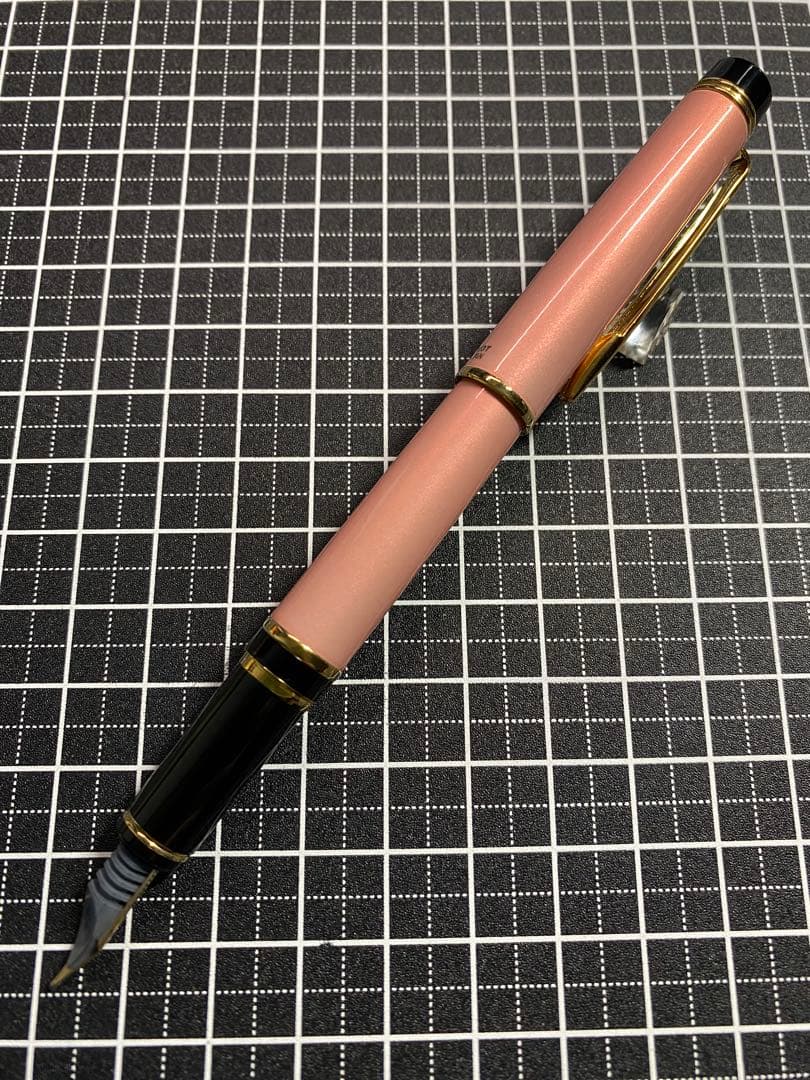PILOT GRANCE PEARL-PINK 万年筆　字幅M