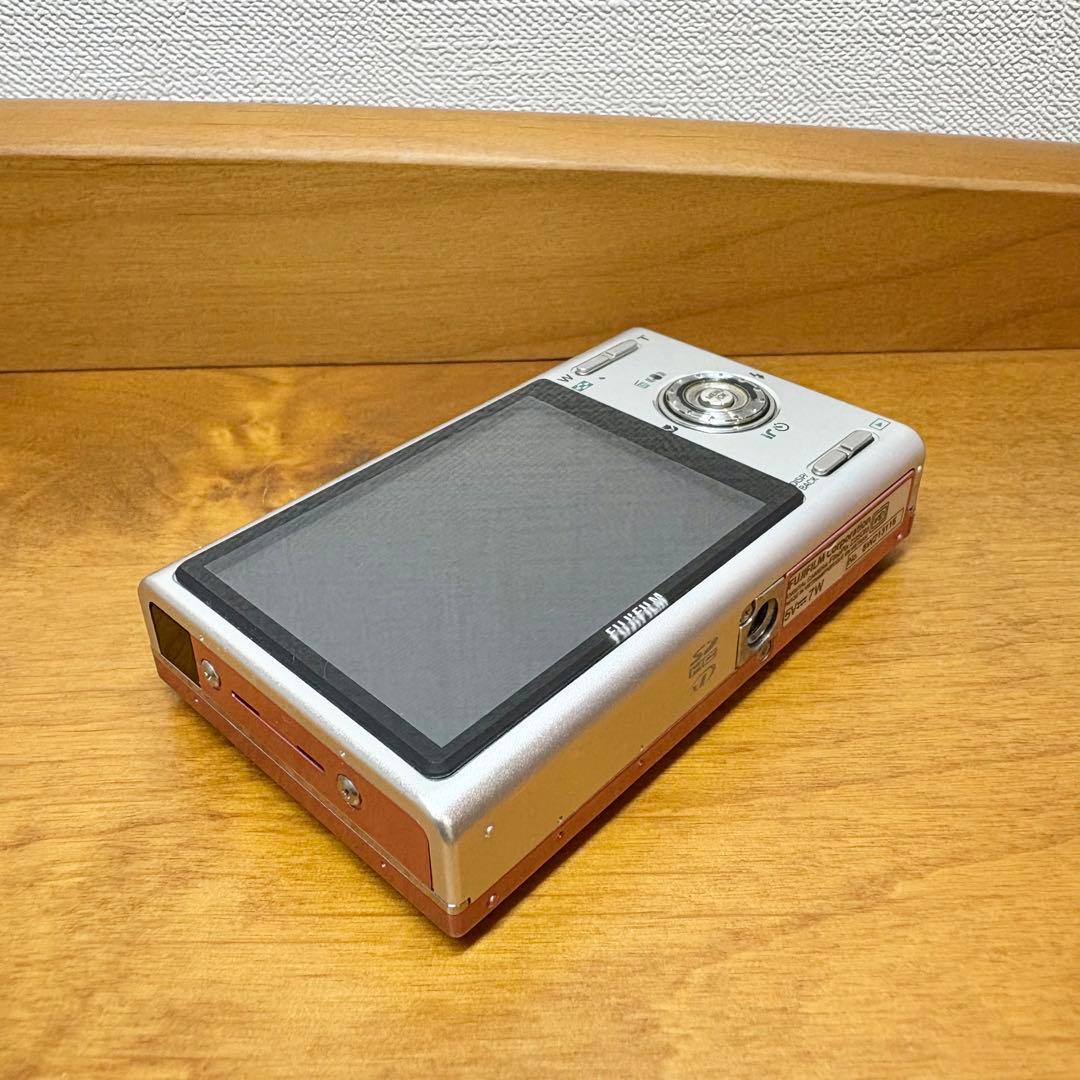 コンパクトデジタルカメラ　FINEPIX Z