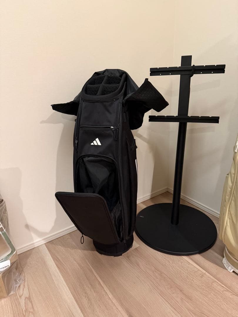 adidas フード付きキャディバッグ ブラック