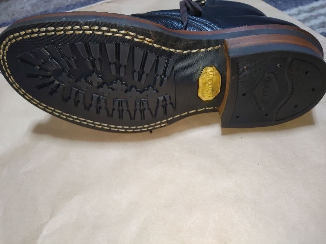 靴 WHITES BOOTS SEMIDRESS