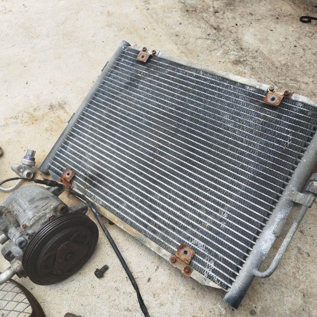 ジムニーja12 エアコン　コンプレッサー　セット