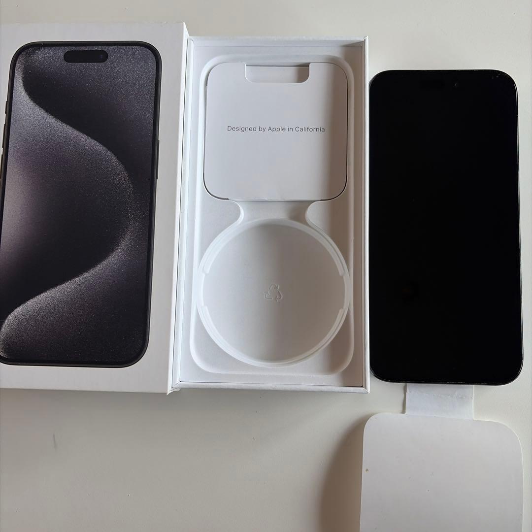 iPhone 15 Pro 128GB ブラックチタニウム SIMフリー