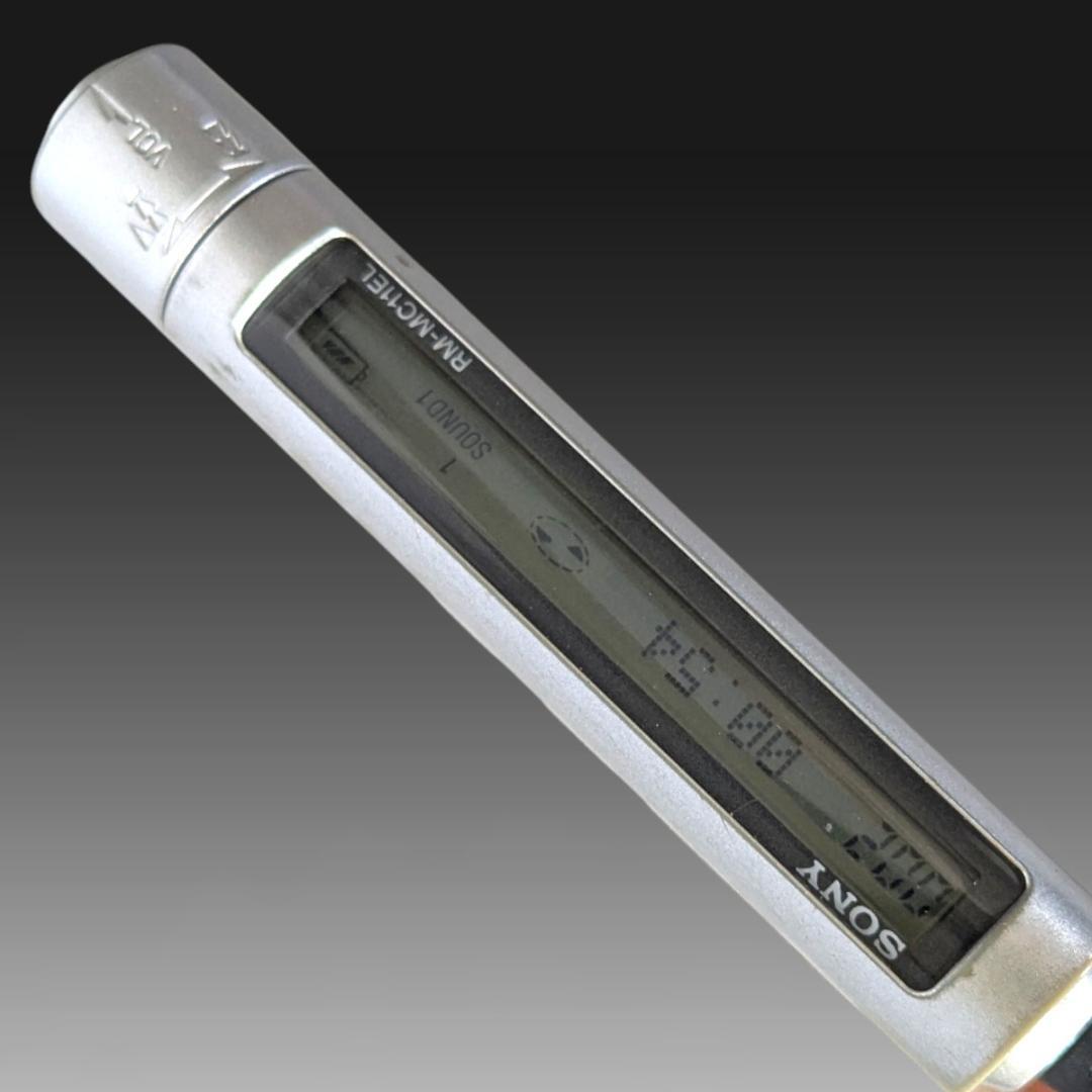 【稼働品】ソニーMDウォークマン2台 充電器・充電池付 カセット多数付 SONY