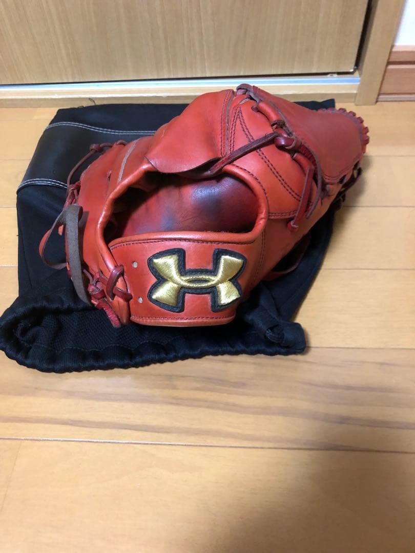 Under Armour 硬式野球用グローブ オレンジ