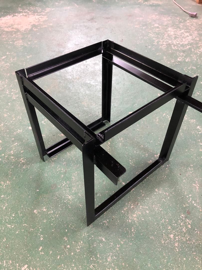 日本蜜蜂 重箱用巣箱台 メッシュ底板セット 29cm用