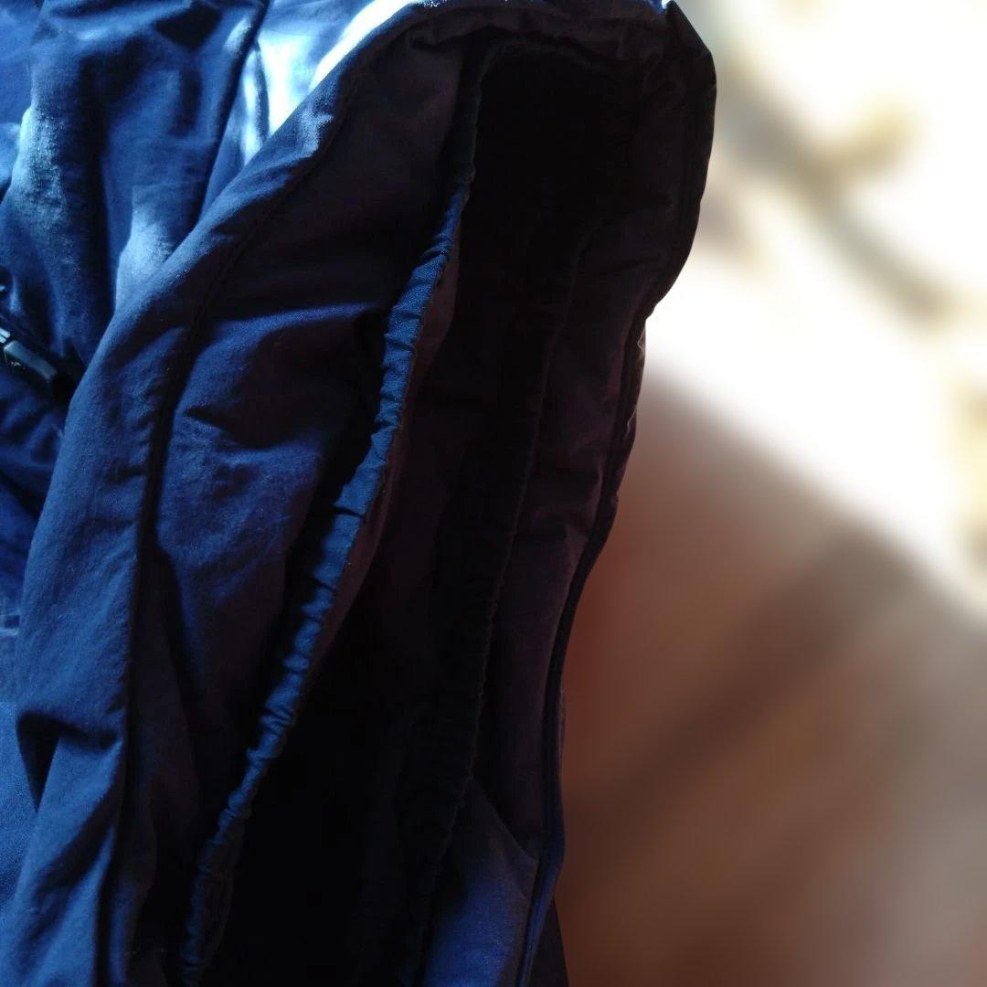 新品デサントオルテライン チタニウムサーモベスト XLサイズ