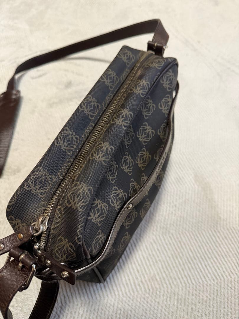 LOEWE ロエベ ヴィンテージ アナグラム キャンバス ショルダーバッグ