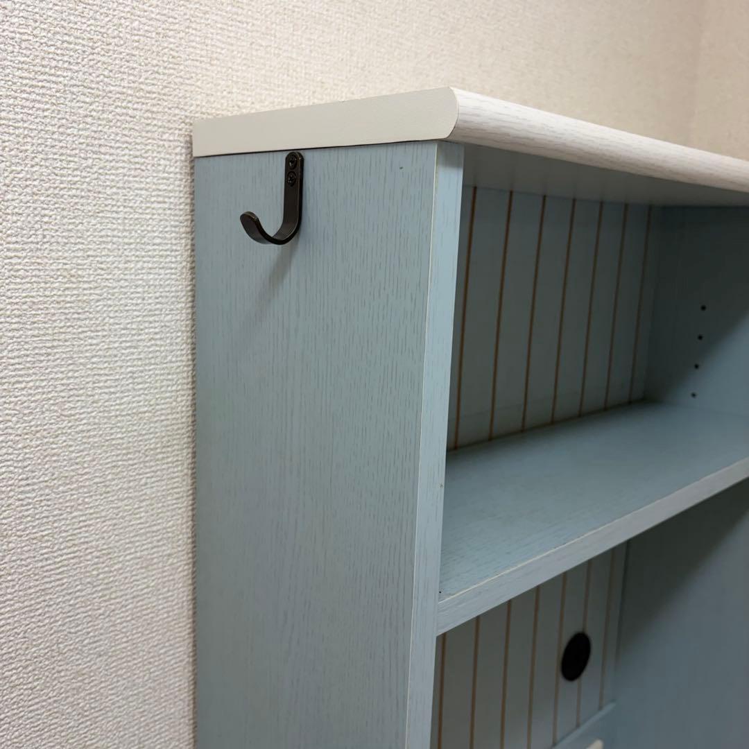 カップボード 幅60 オープンボード 食器棚 扉付き収納コンセント付きカントリー