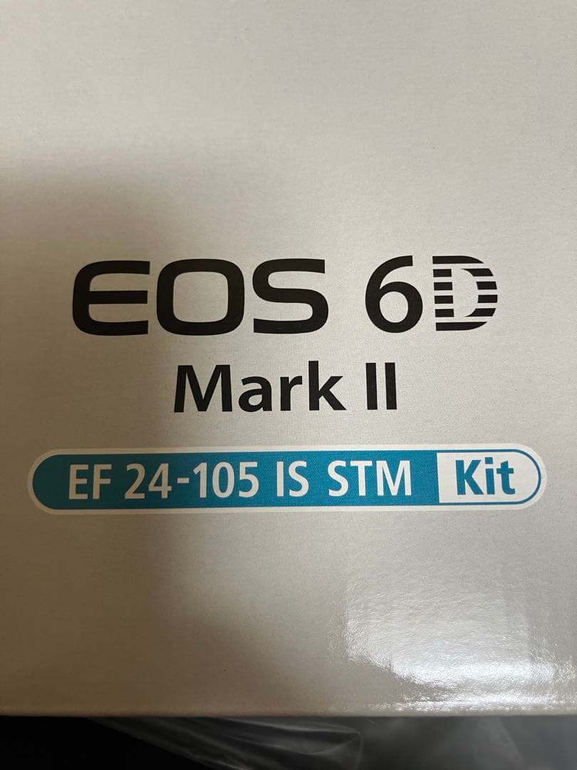 Canon EOS 6D Mark II 本体とレンズセットおまけ付き