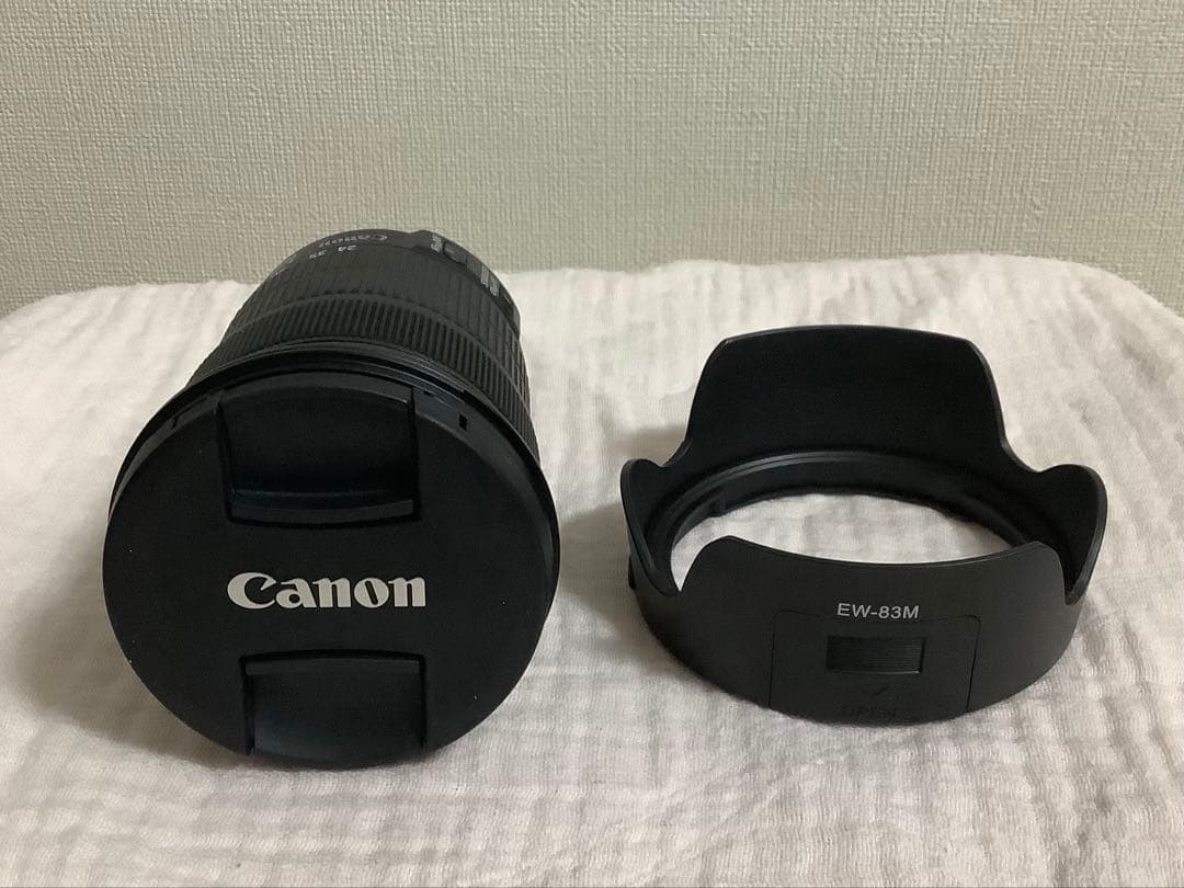 Canon EOS 6D Mark II 本体とレンズセットおまけ付き