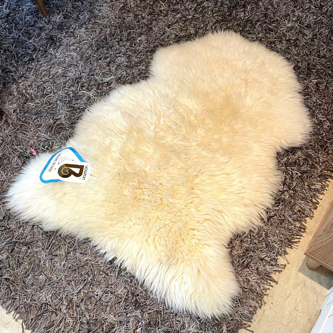 【BOWRON】 ボウロン 天然ムートンラグ ラムスキン ニュージーランド製　羊