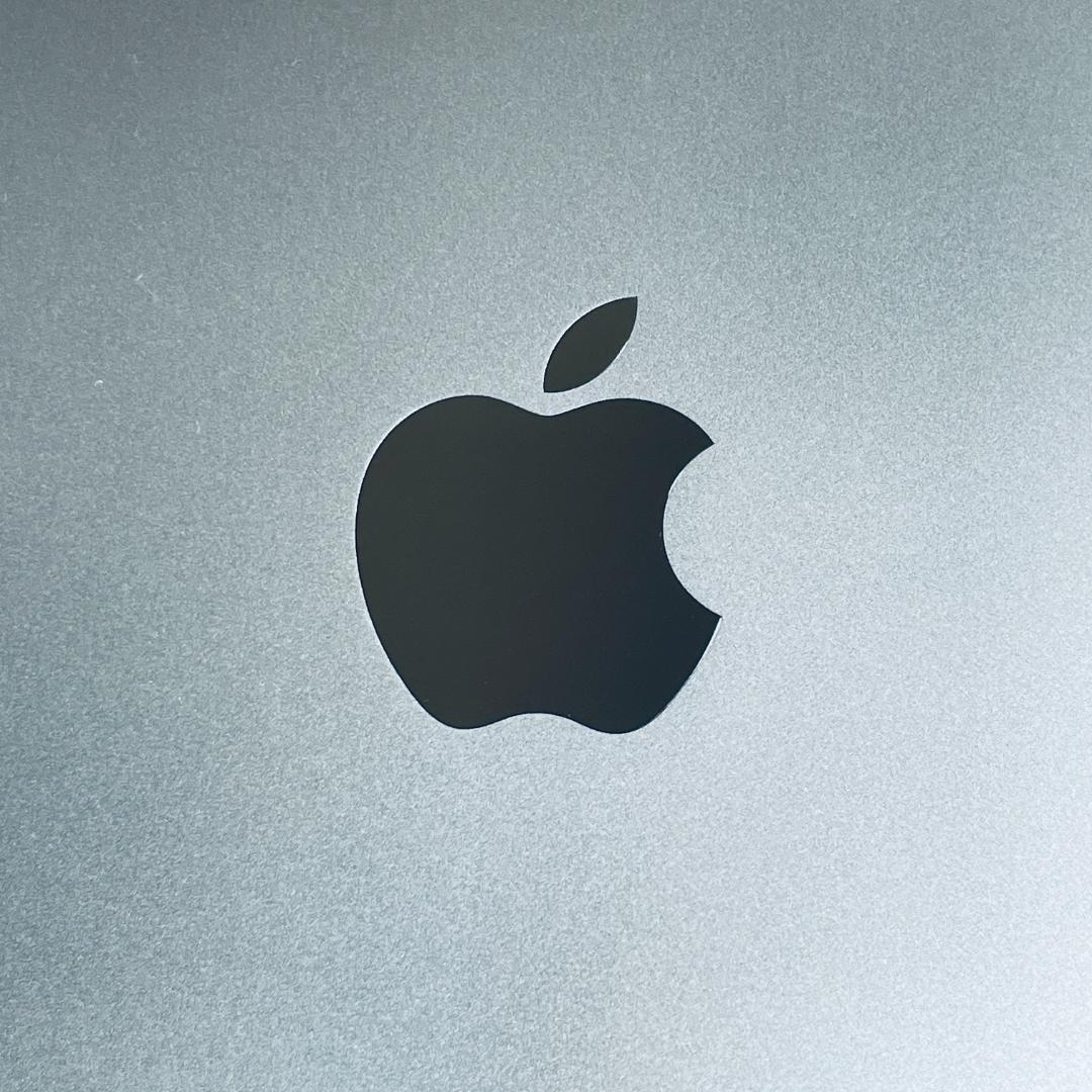 ◇iPad Air4 64GB Silver Wi-Fiモデル