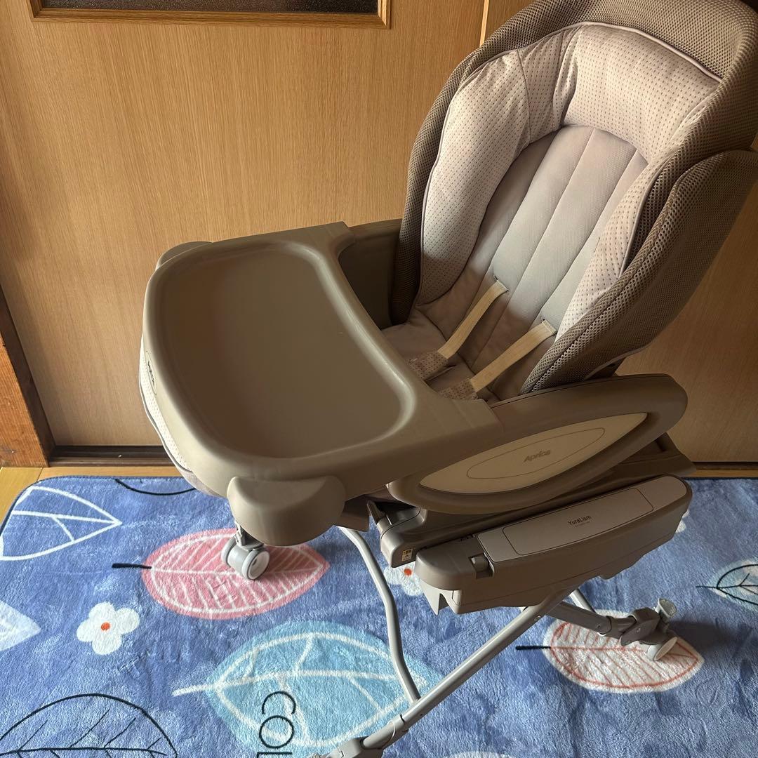 アップリカ ユラリズム オート AC ペールグレー ハイローチェア