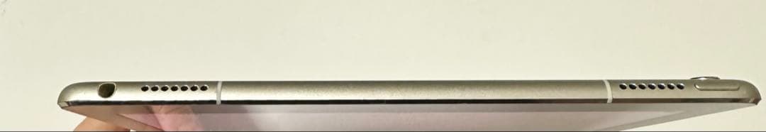 週末セール‼️iPad Pro 9.7インチ 128GB Cellular