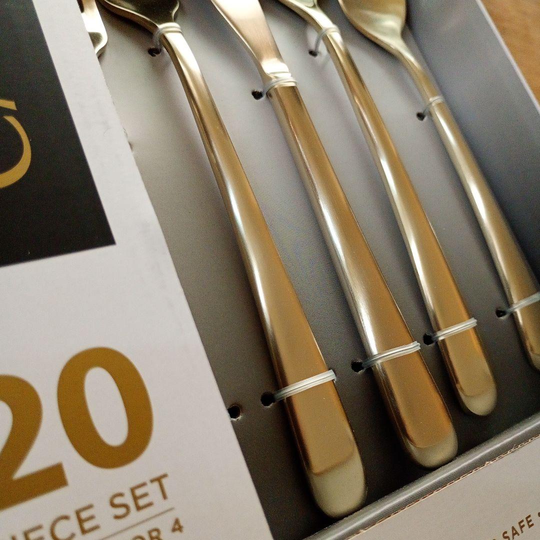 ケンブリッジ　カトラリー　５本✕４人分　合計20本　シャンパンサテン　新品未使用