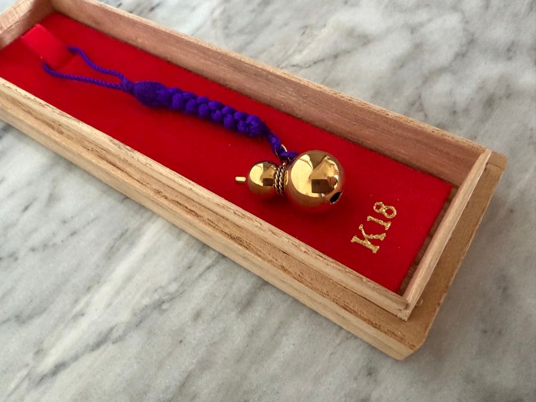 ひょうたん　ヒサゴ　K18　鈴　根付　ストラップ