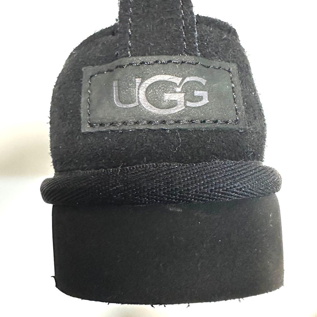 UGG クラシック マイクロ ショートブーツ