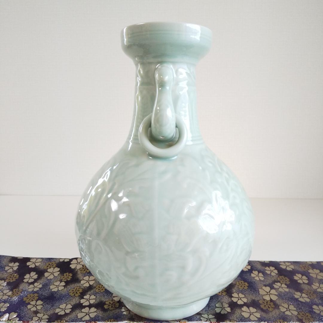 中国龍泉窯 青磁牡丹文瓶 双耳壺 中国美術 青磁 高さ38cm 牡丹文