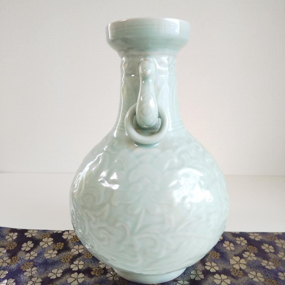 中国龍泉窯 青磁牡丹文瓶 双耳壺 中国美術 青磁 高さ38cm 牡丹文
