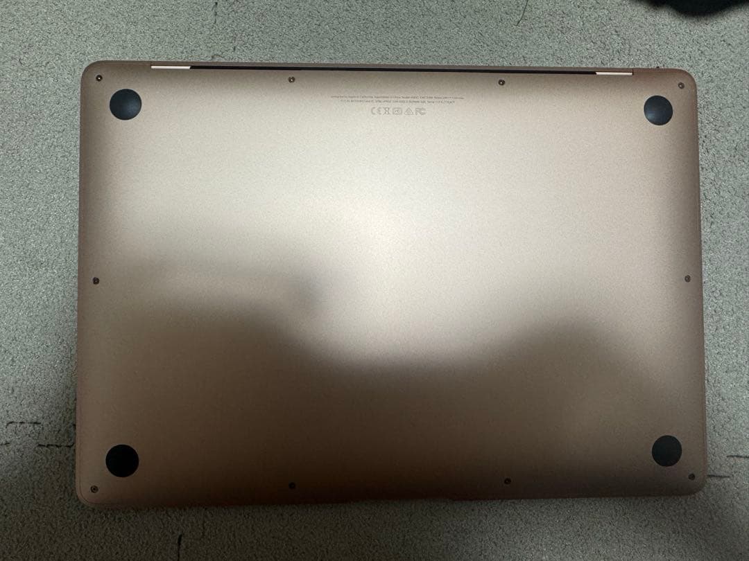 超美品 MacBook Air 2018