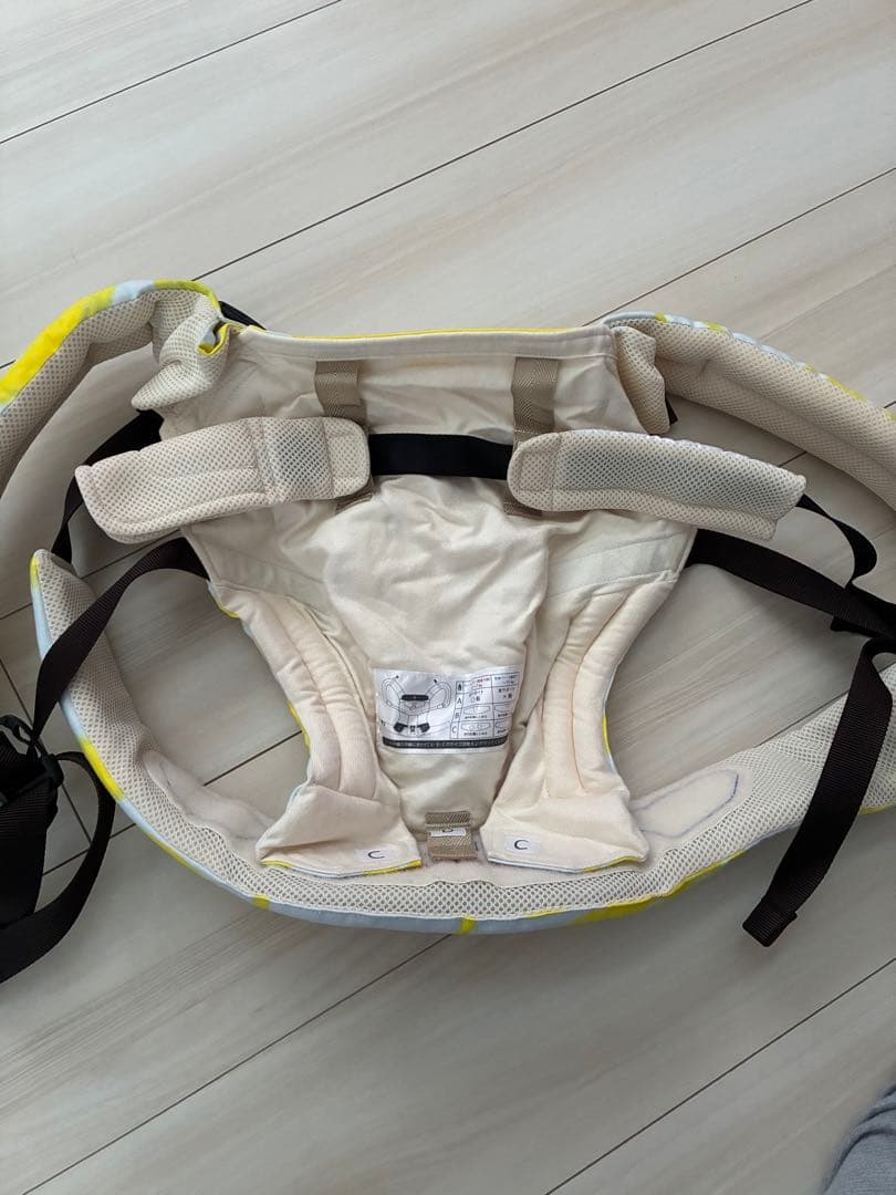 サンアンドビーチ　抱っこ紐　新品　美品　未使用