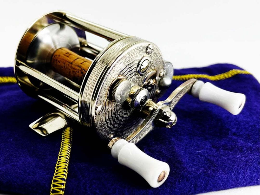 PFLUEGER SUMMIT No.1993L GOLD風カスタムリール