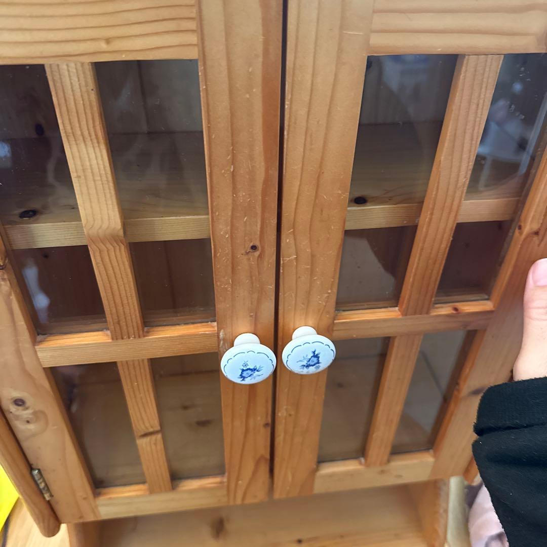 アンティーク　木製ガラス扉キャビネット 2段棚