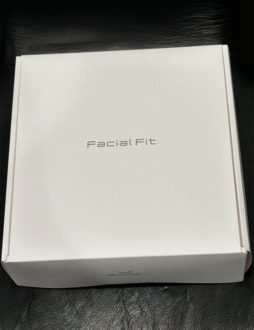 【SIXPADシックスパッド】Facial Fitフェイシャルフィット(中古品)