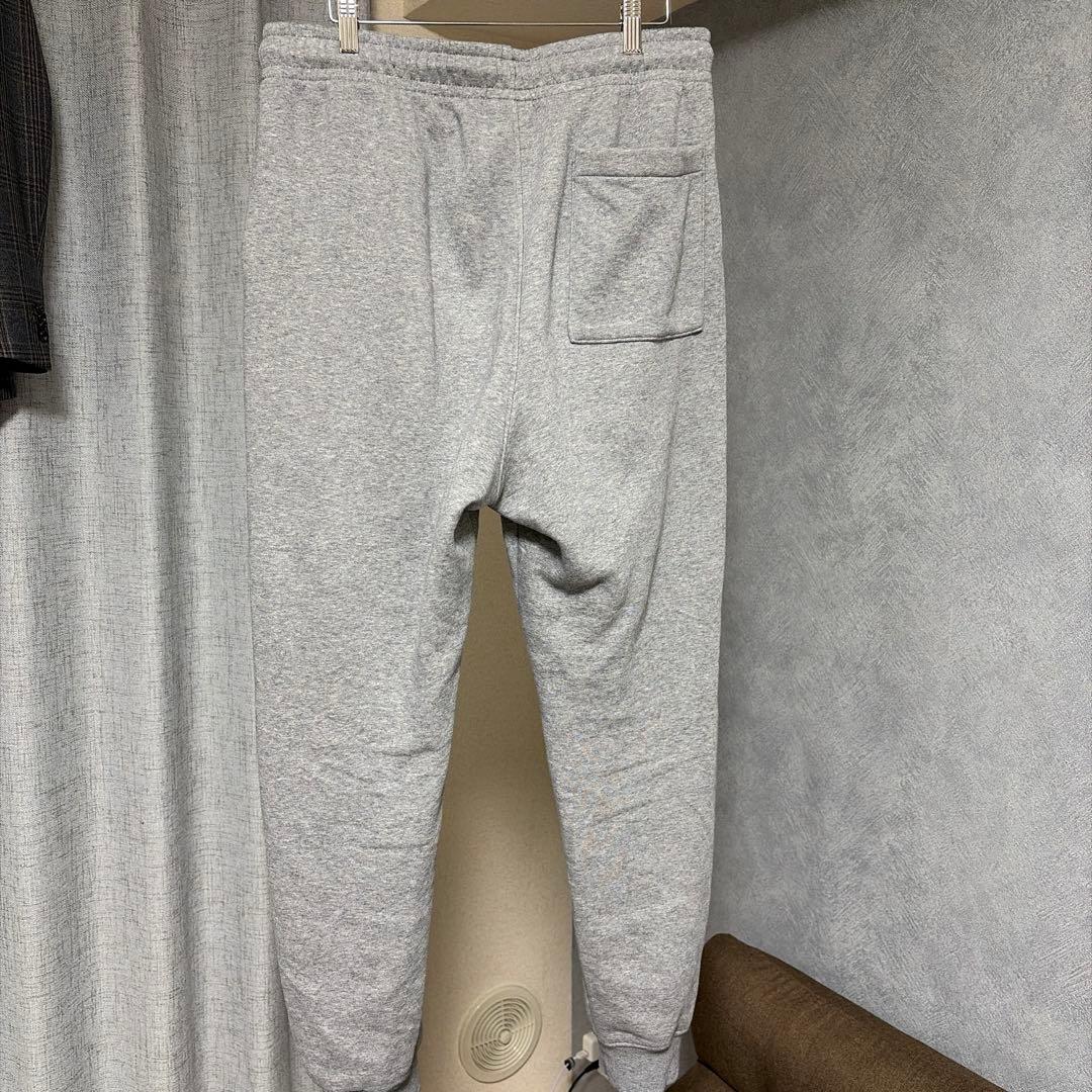 ジョーダンセットアップ（上→X Lサイズ、下→Lサイズ）