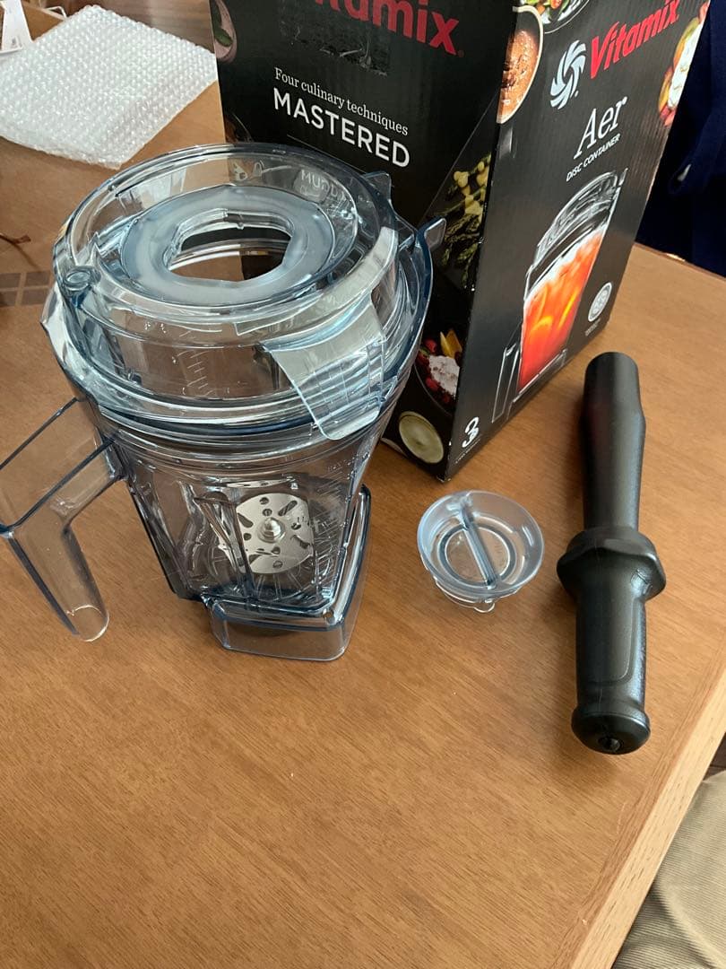 12月限定値下げ1回使用 バイタミックス エアーディスク コンテナ 1.4L
