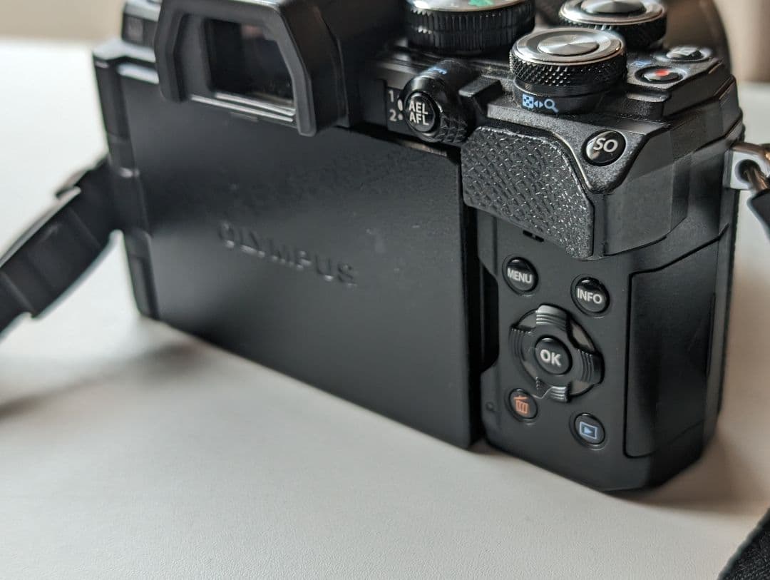 【オリンパス】一式セット E-M5 Mark III ボディ【OLYMPUS】