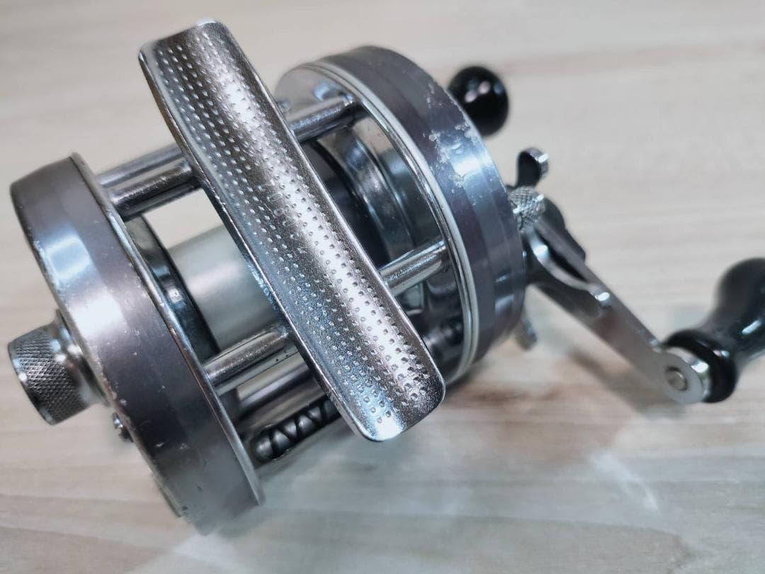 ☆　ABU GARCIA アブ アンバサダー 5500Cリール　ビンテージリール