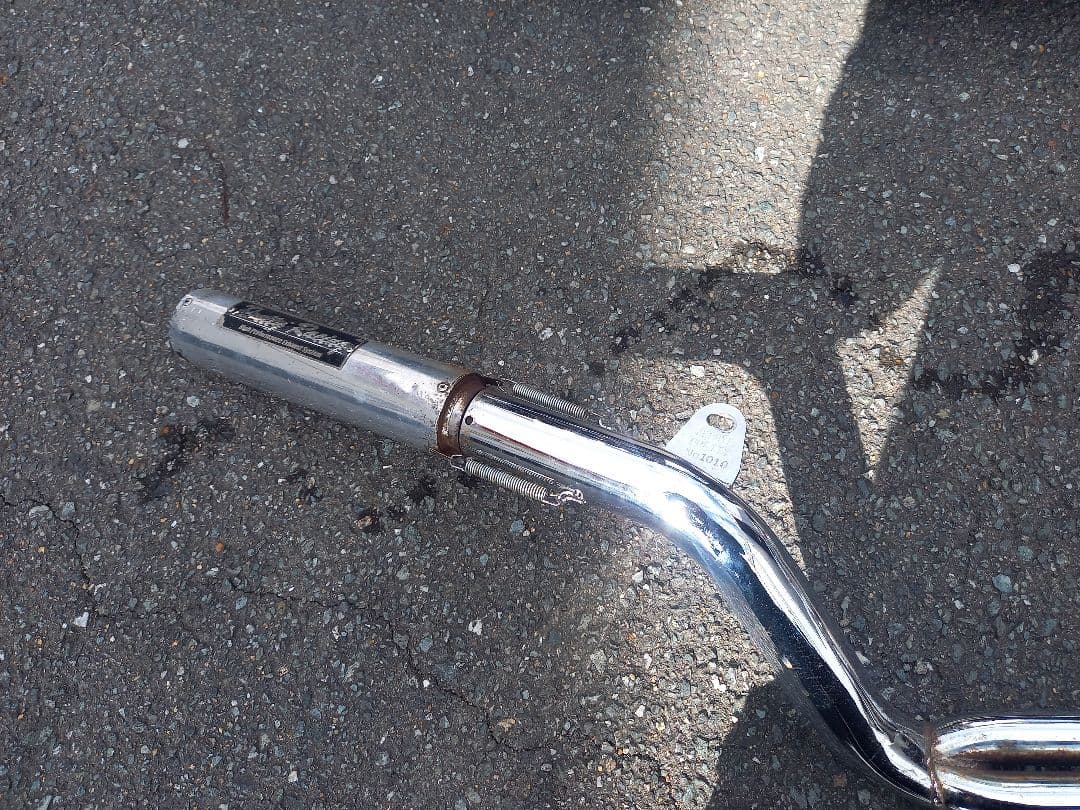 ゼファー400 プリティレーシング　ガニマタブレッド