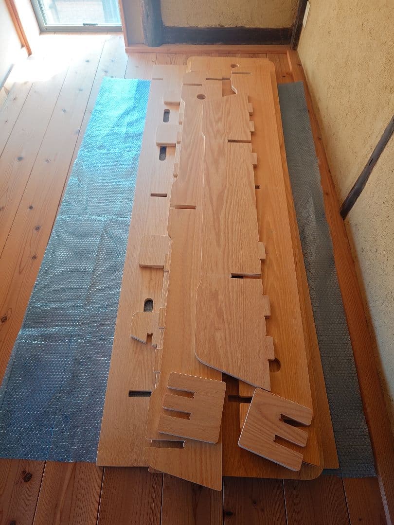 木製クイーンサイズベッドフレーム