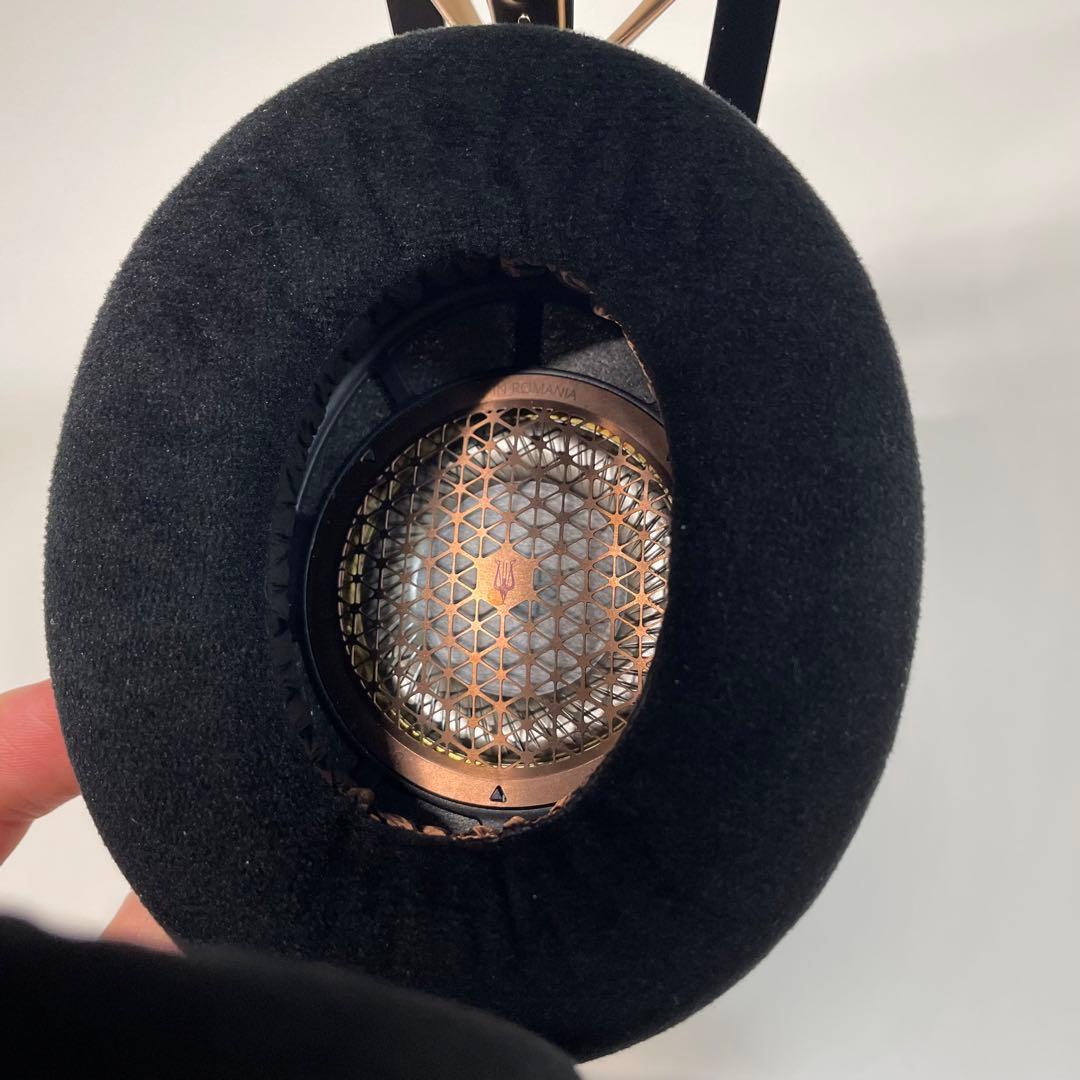 ヘッドホン Meze Audio 109 Pro