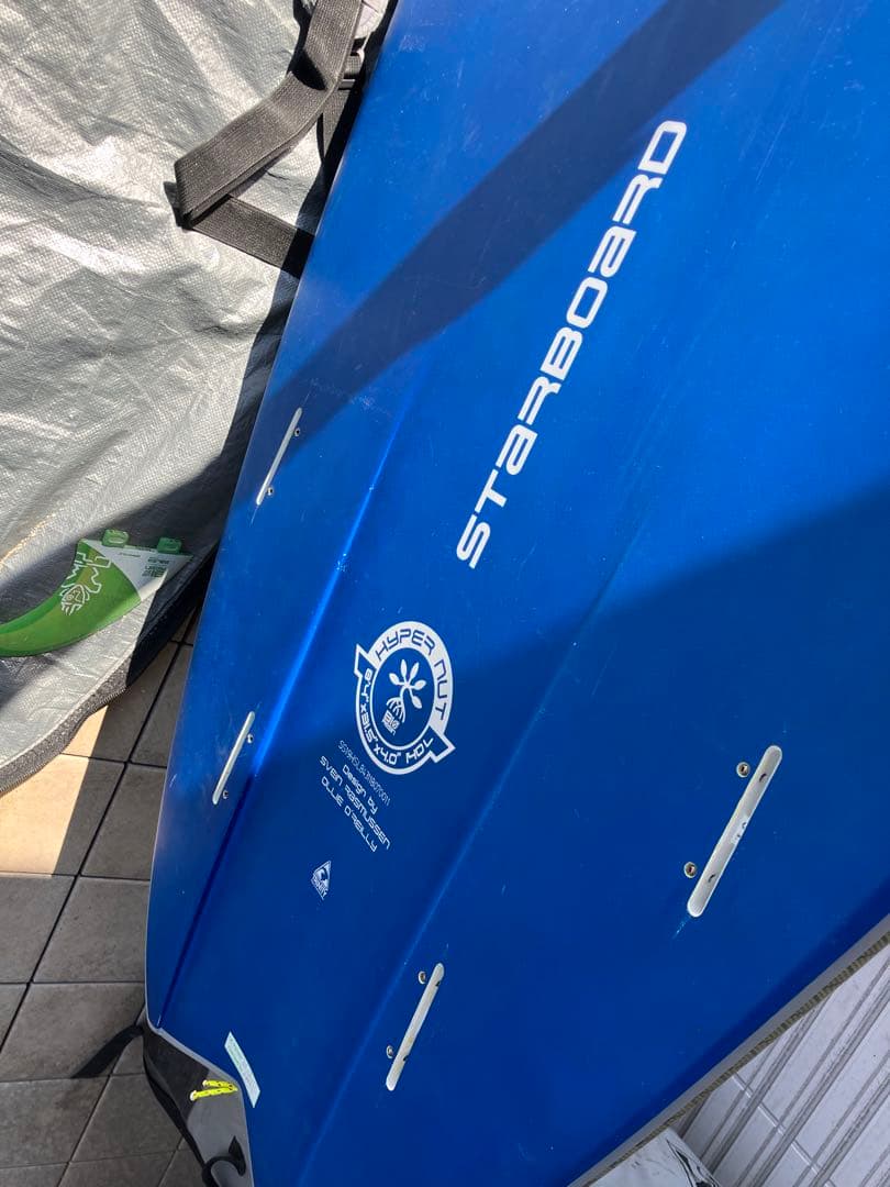 【美品】HYPER NUT 8’4” × 31.5” × 140L