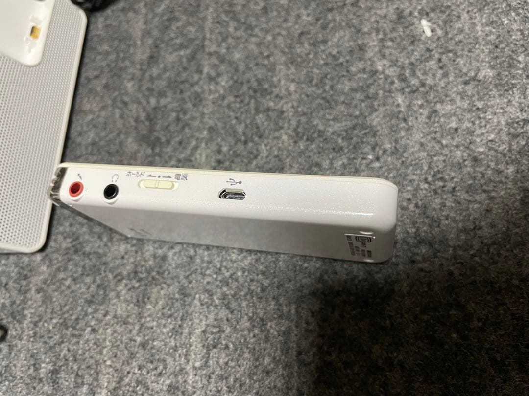 SONY ICZ-R100 ポータブルラジオレコーダー