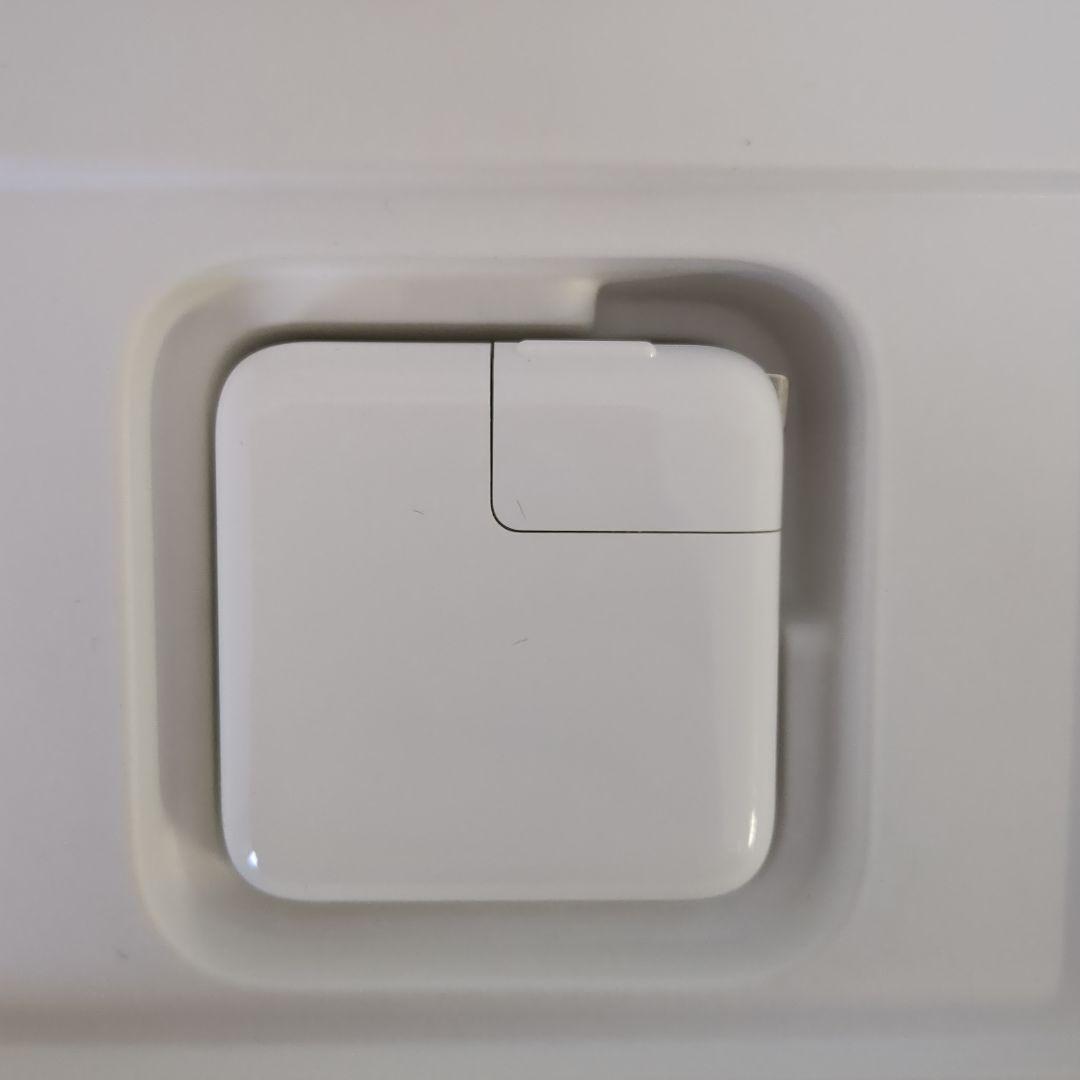 M1 MacBook Air Retinaディスプレイ