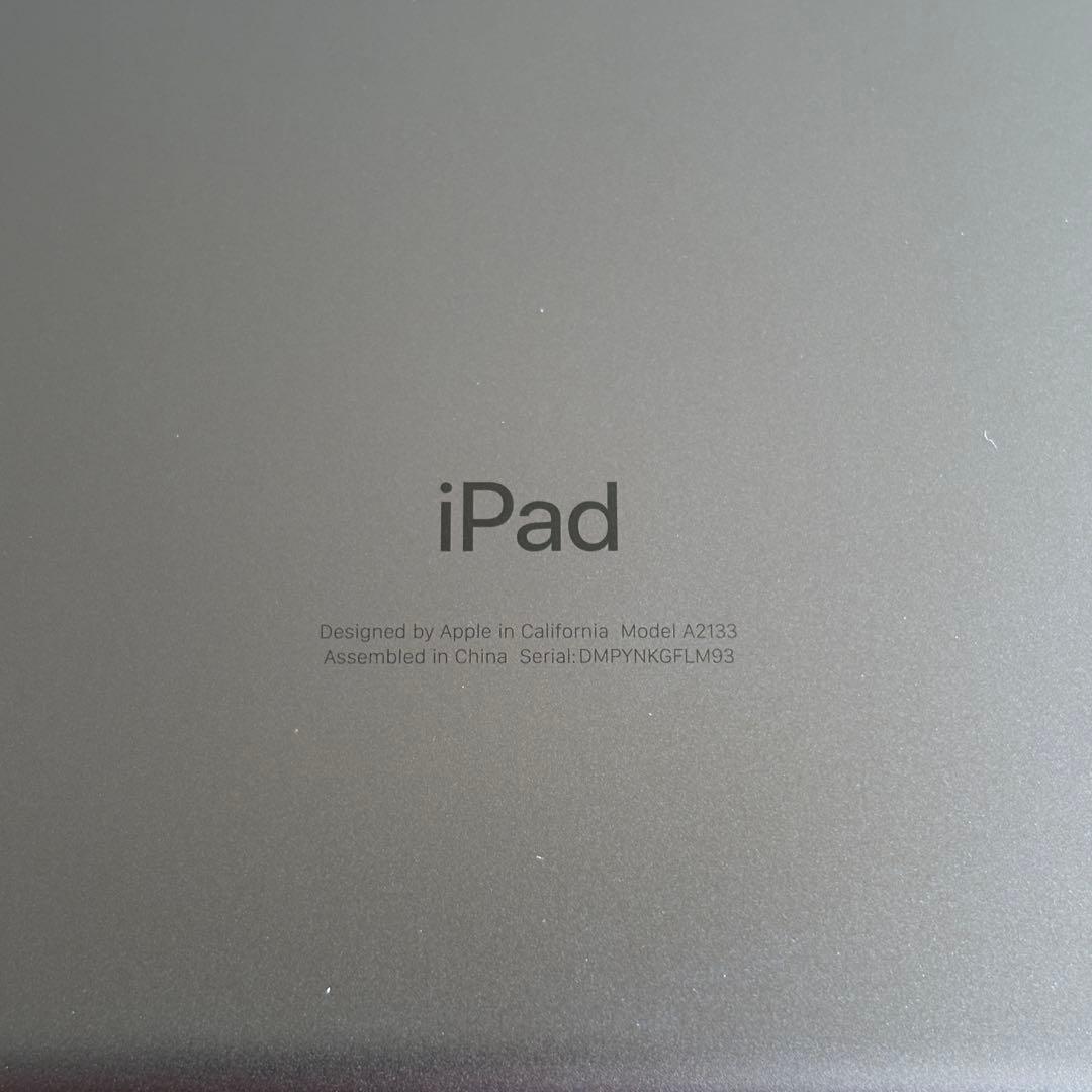 iPad mini 第5世代 Wi-Fiモデル 64GB / 黒