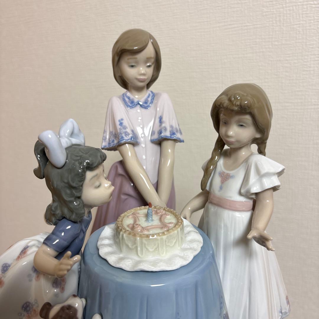 リヤドロLLADRO「バースデーケーキ」　　　新品！ 元箱付き！