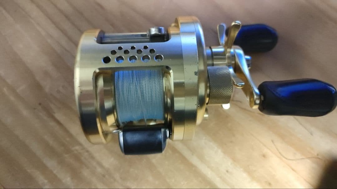 カルカッタ　コンクエスト200　マグネットスプール付き